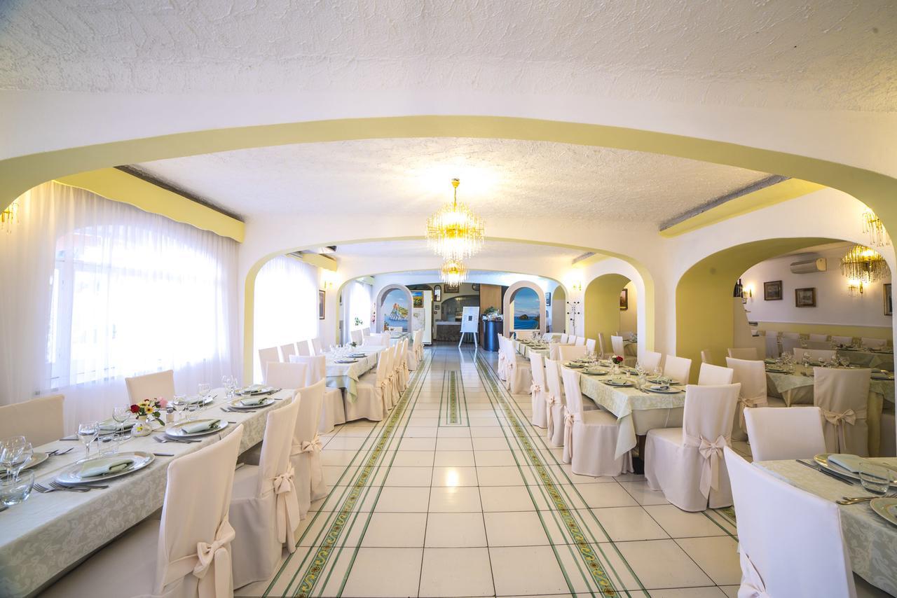 Hotel Carlo Magno Forio di Ischia Exterior foto
